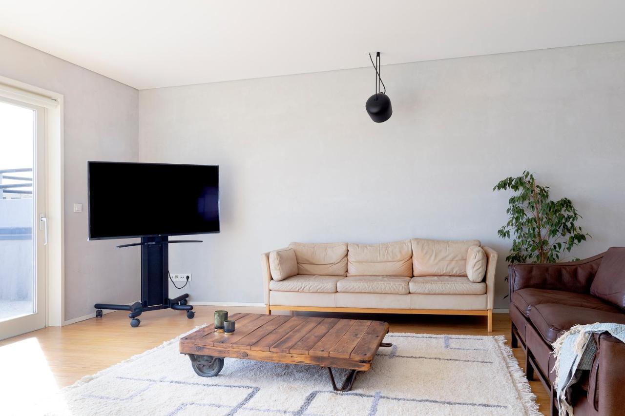 The Art - Homes * Oporto